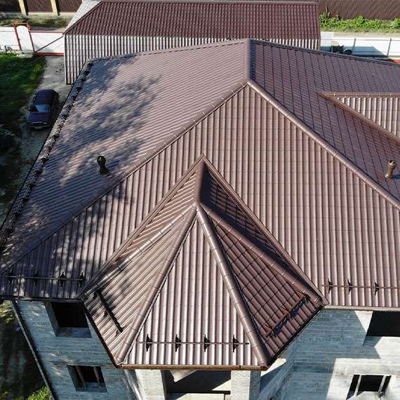 Монтаж сложной крыши и кровли в Углегорске и Сахалинской области